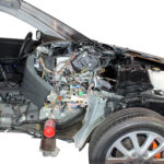 Fotografiert ist die linke vordere Hälfte des Schnittmodelles eines Mazda 3
