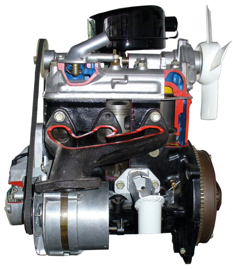 Wartburg 353 Motor - www.inf-inet.com